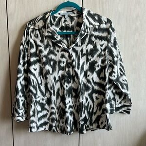 Foxcroft button down 3/4 sleeve